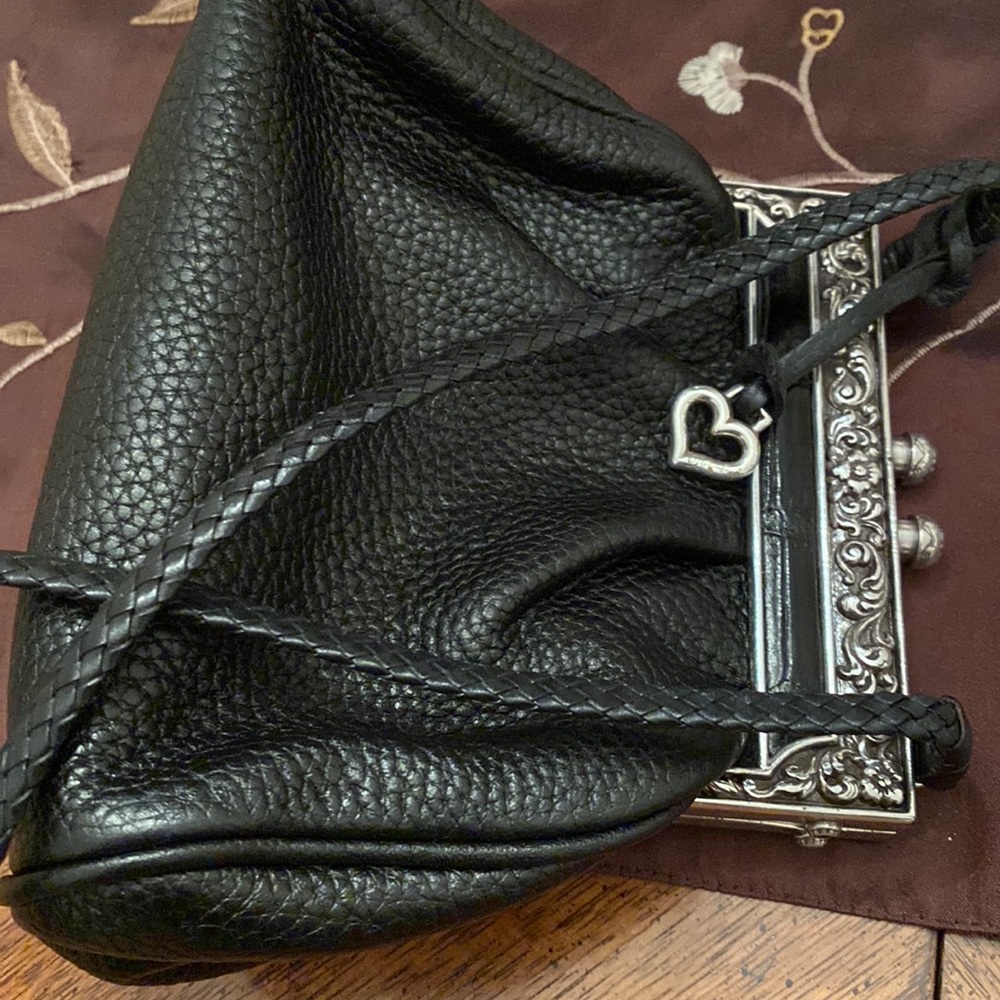 Vintage EUC Brighton Bag…black leather with  lovely silver hardware - Picture 5 of 9